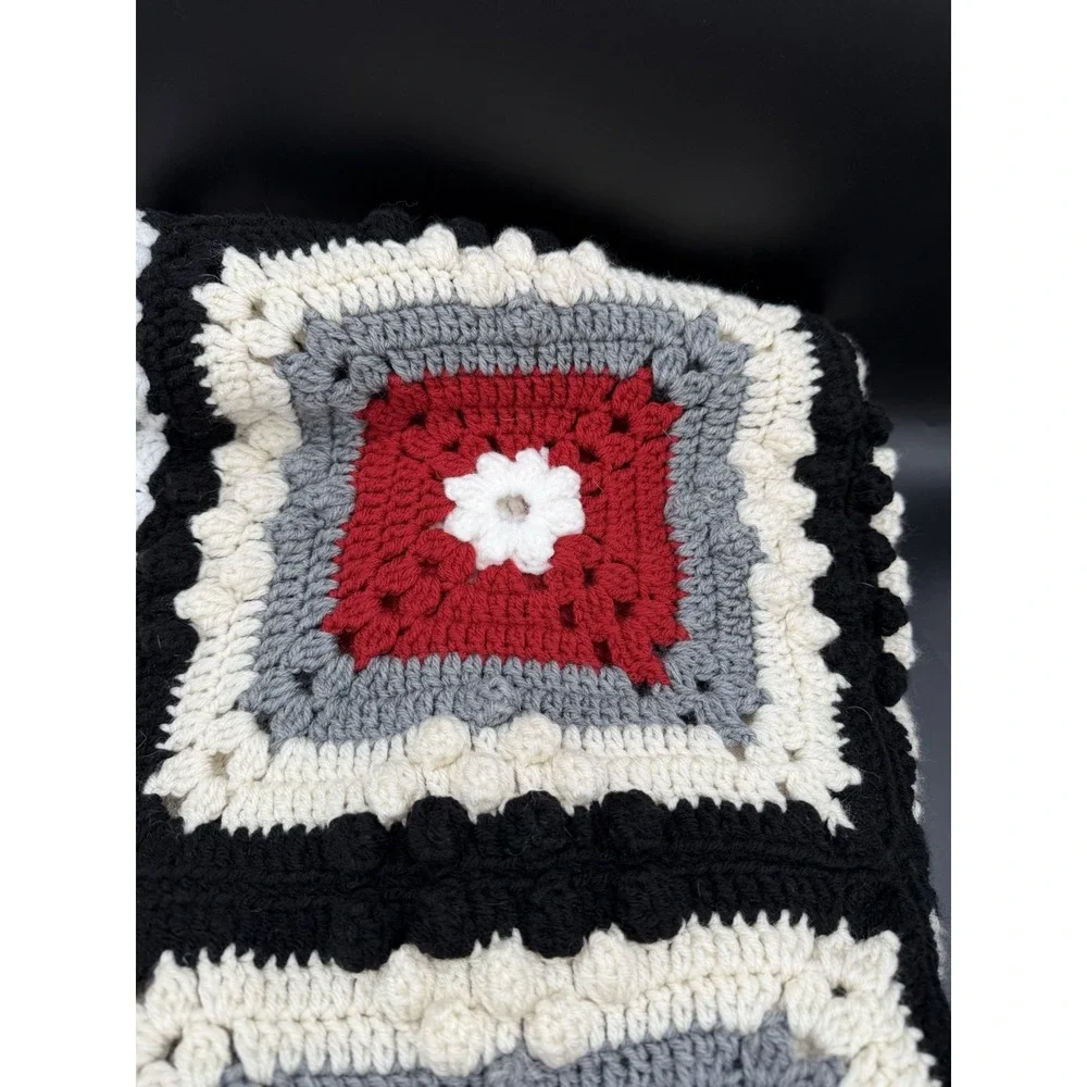 🧶Vintage Hand Crochet Granny Square Blanket – Colorful Handmade Throw🧶